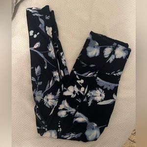 Athleta Floral leggings